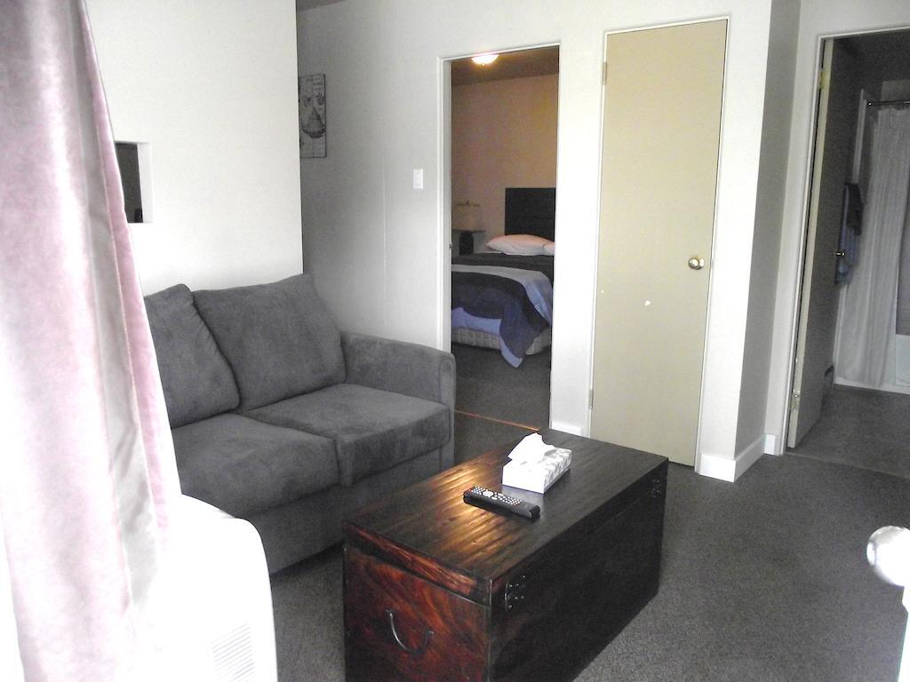 Stratford Motel Whitehorse Pokoj fotografie
