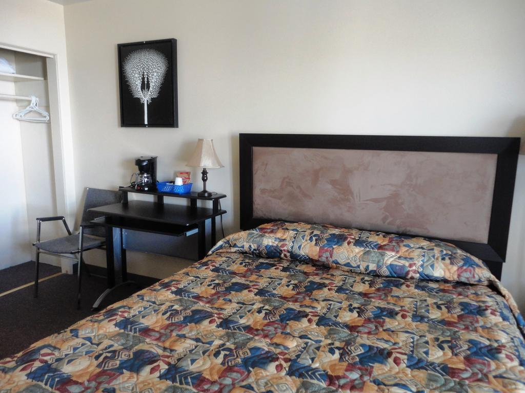 Stratford Motel Whitehorse Pokoj fotografie
