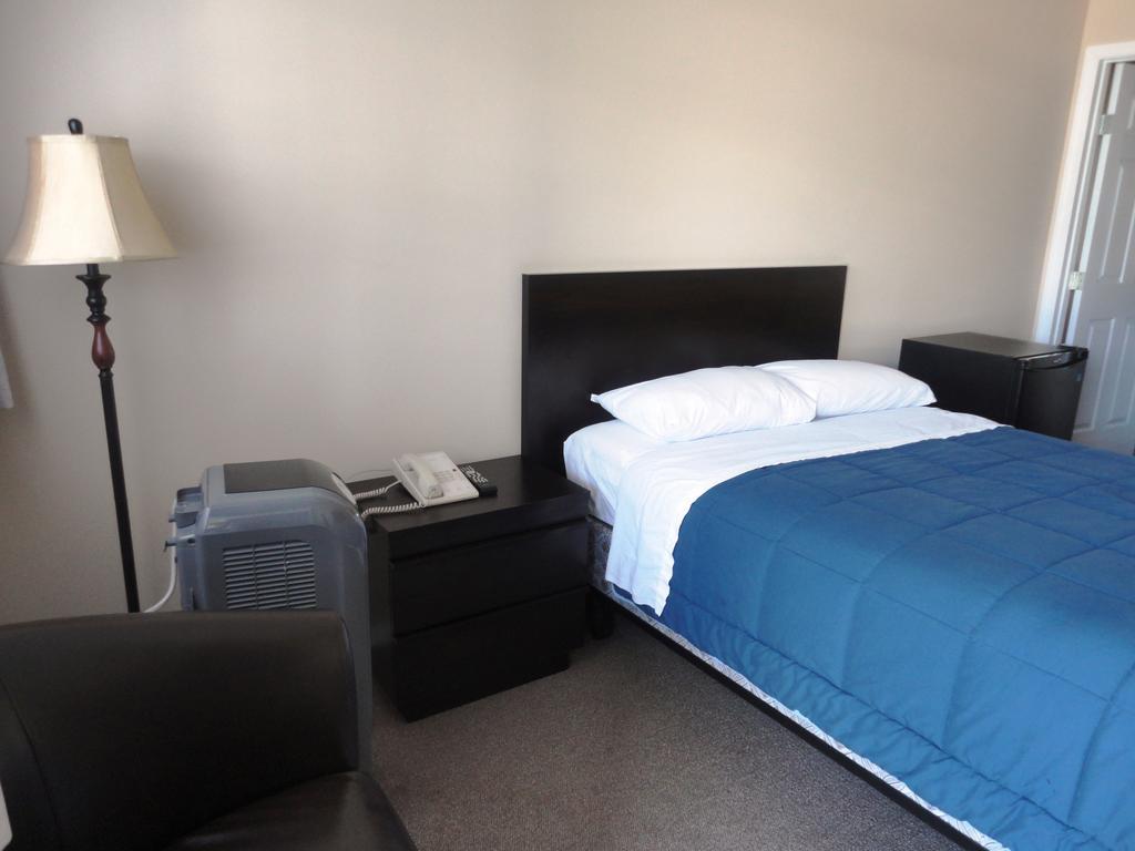 Stratford Motel Whitehorse Pokoj fotografie